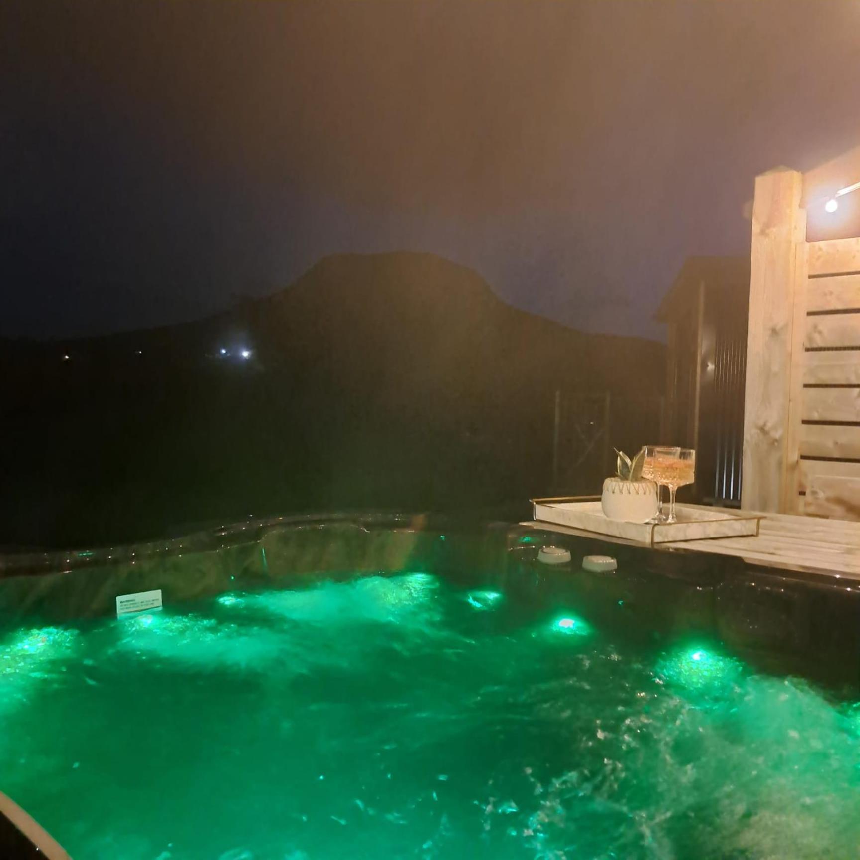 Glens Glamping Villa Cushendall Ngoại thất bức ảnh